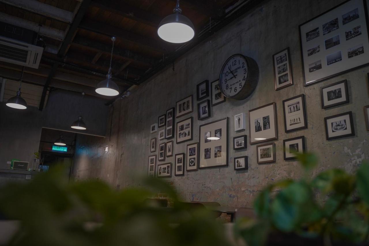 De Cafe & Rest House Ipoh Exterior photo